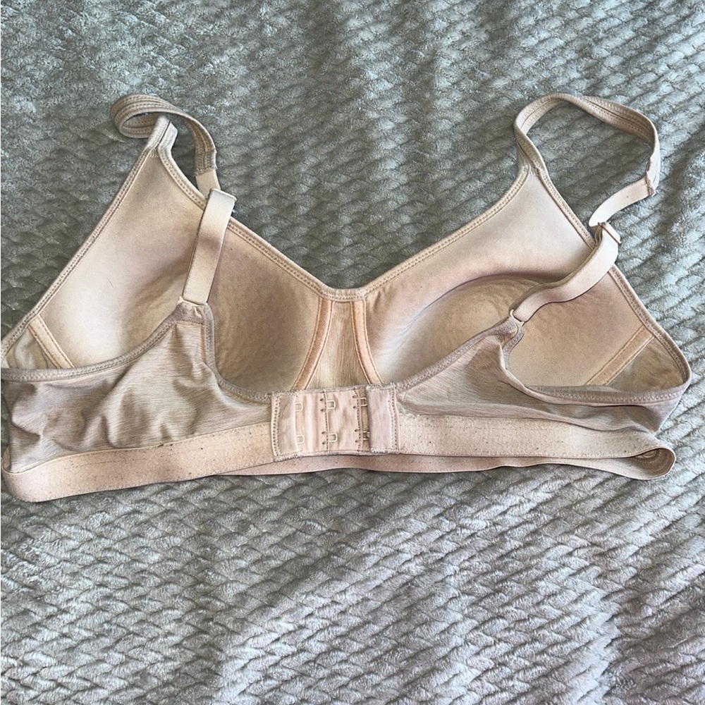 Bra - Picture 2 of 3